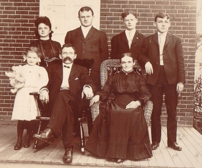 Levi O. Hacker family Levi O. Hacker family, ca 1910