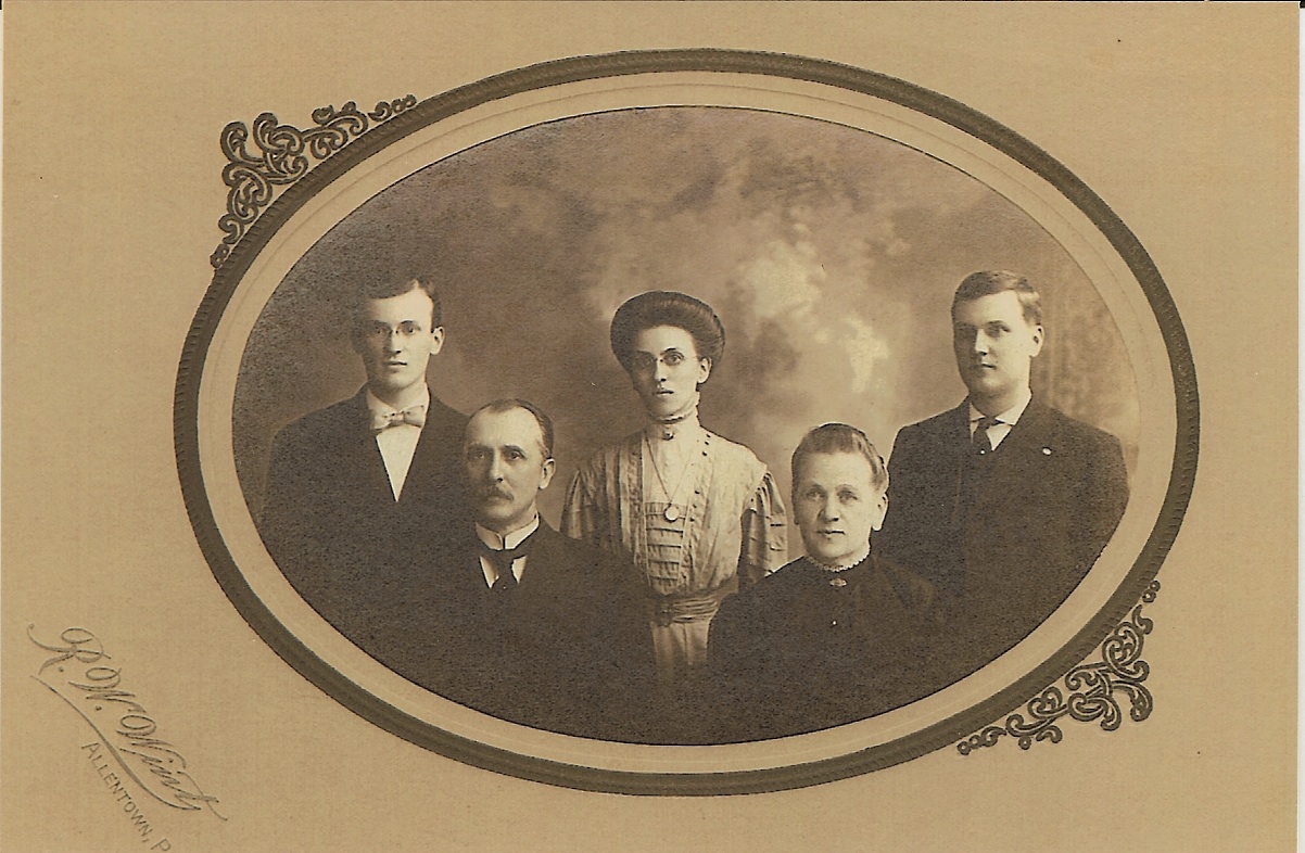 Emanuel Wieder Family ca 1905
